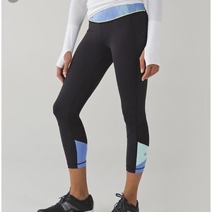 Lululemon blue black green yellow pace rival crop